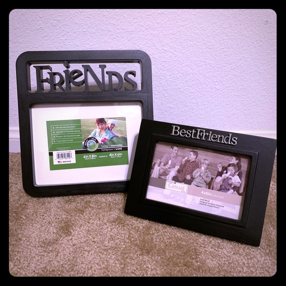 Bundle of 2 Friends Picture Frames